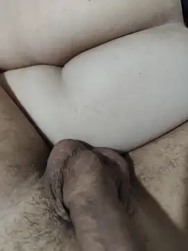 deisy 2717 online show from December 22, 2025, 2:19 am