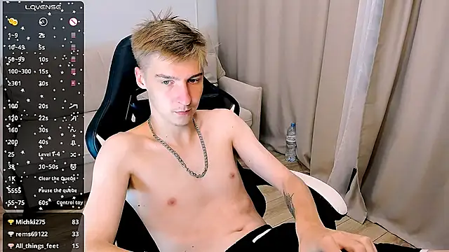 MrSexyCum4U online show from October 2, 2025, 1:56 am