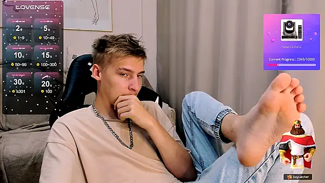 MrSexyCum4U online show from October 4, 2025, 7:45 pm