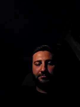 izmirgenc online show from September 21, 2025, 2:57 am