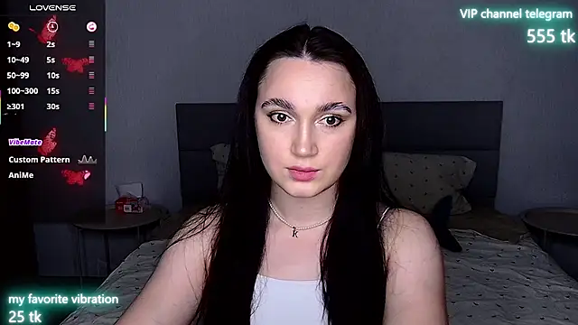 Snapshot of Eliz_v_tta chatting on September 16, 2025, 7:48 pm Eliz v tta online show from September 16, 2025, 7:48 pm