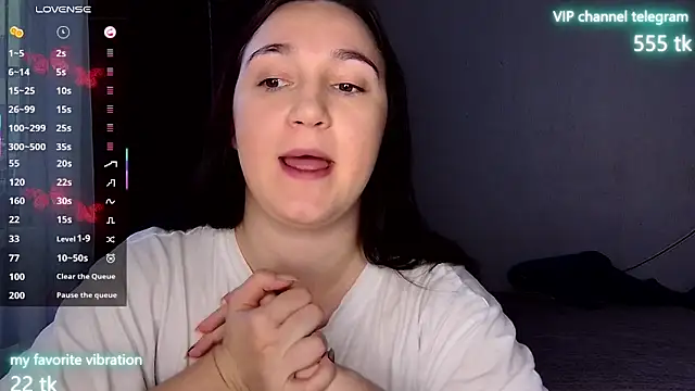 Snapshot of Eliz_v_tta chatting on October 11, 2025, 1:42 pm Eliz v tta online show from October 11, 2025, 1:42 pm