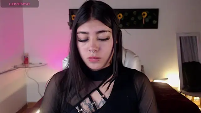 Snapshot of gabriella_live chatting on October 22, 2025, 7:13 pm gabriella live online show from October 22, 2025, 7:13 pm