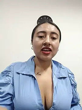 AMATISTA  16 online show from October 2, 2025, 12:23 pm