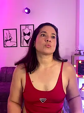 leiablack online show from November 4, 2025, 11:42 am