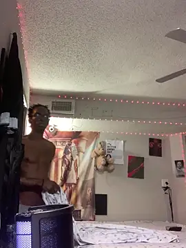 Snapshot of Triggerhappycj100 chatting on March 10, 2026, 2:22 pm Triggerhappycj100 online show from March 10, 2026, 2:22 pm