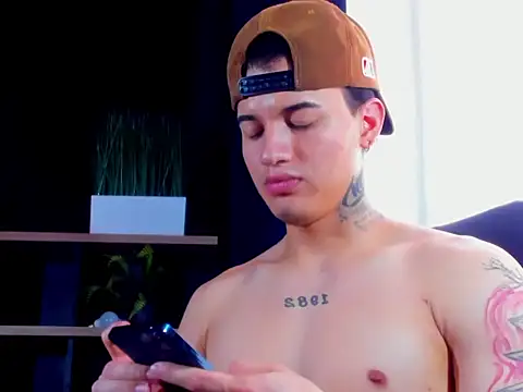 rocoo santos online show from April 24, 2026, 7:16 pm