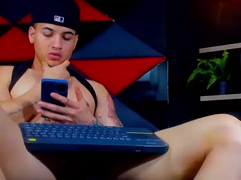 Snapshot of rocoo_santos chatting on May 6, 2026, 7:35 am rocoo santos online show from May 6, 2026, 7:35 am