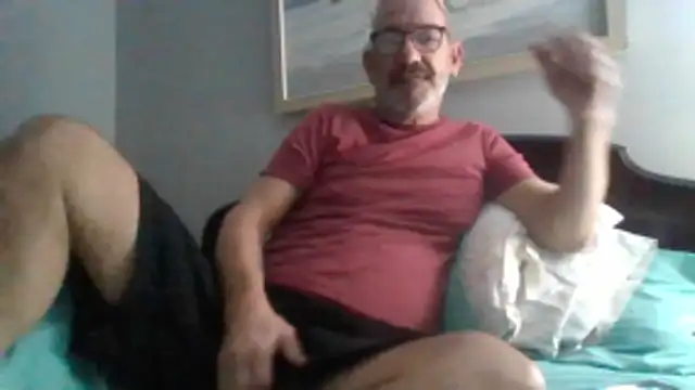 Snapshot of FoxnMouse chatting on October 27, 2025, 3:43 am FoxnMouse online show from October 27, 2025, 3:43 am