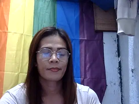 juicycum069 online show from June 13, 2026, 8:01 am