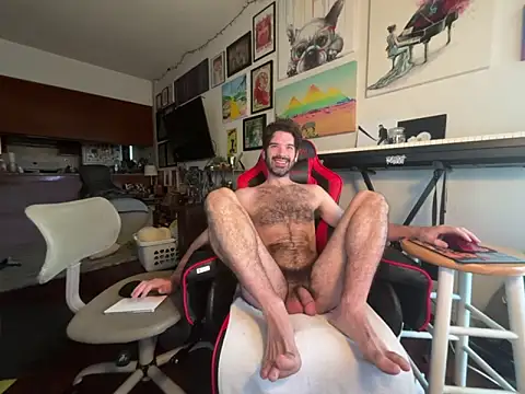 Pupscritch online show from April 30, 2026, 2:23 pm