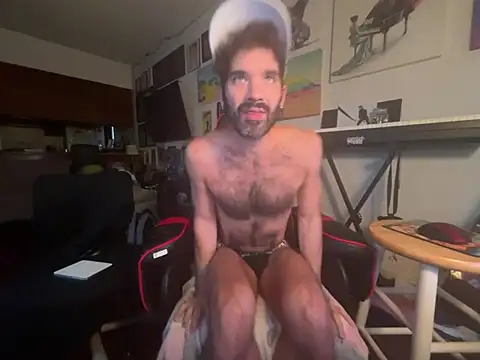 Pupscritch online show from July 2, 2026, 1:39 pm
