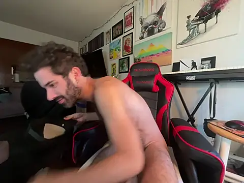 Pupscritch online show from July 22, 2026, 6:00 pm
