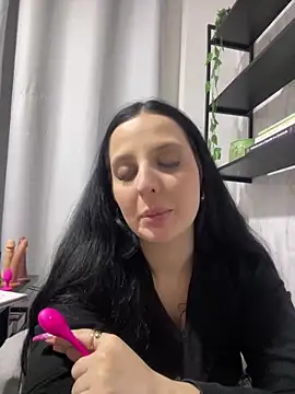 Snapshot of yumi-hot chatting on May 20, 2026, 11:00 pm yumi-hot online show from May 20, 2026, 11:00 pm