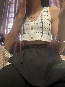 modelnishu online show from October 19, 2025, 2:34 am