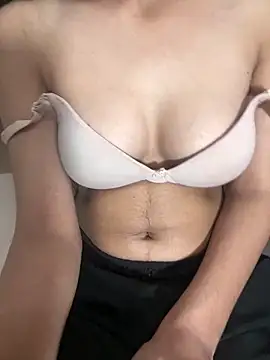 Snapshot of modelnishu chatting on February 11, 2026, 1:27 pm modelnishu online show from February 11, 2026, 1:27 pm