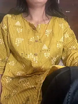 Snapshot of modelnishu chatting on February 16, 2026, 2:18 am modelnishu online show from February 16, 2026, 2:18 am