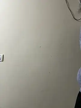 Snapshot of modelnishu chatting on March 9, 2026, 2:54 pm modelnishu online show from March 9, 2026, 2:54 pm