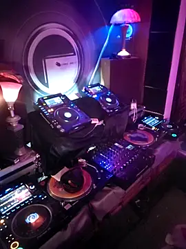 Snapshot of TransFionaLuv chatting on March 8, 2026, 8:34 pm TransFionaLuv online show from March 8, 2026, 8:34 pm