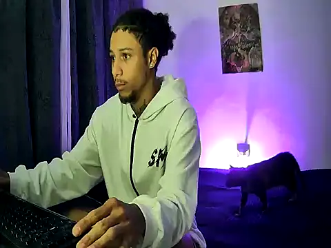 Snapshot of juantalents chatting on October 14, 2025, 12:50 pm juantalents online show from October 14, 2025, 12:50 pm