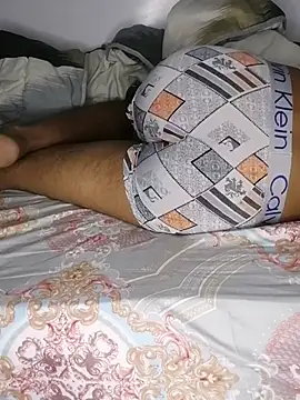 Snapshot of Amin_Dz-20 chatting on October 9, 2025, 3:10 pm Amin Dz-20 online show from October 9, 2025, 3:10 pm