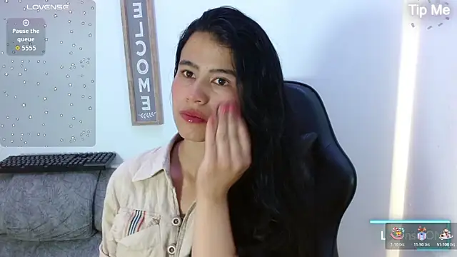 Snapshot of luna_starr69 chatting on October 23, 2025, 12:59 pm luna starr69 online show from October 23, 2025, 12:59 pm