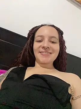 karla-thomsom10 online show from July 16, 2026, 9:10 pm