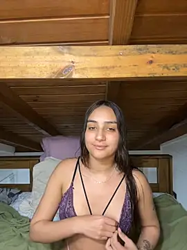 hannahhotwife online show from September 10, 2025, 11:49 pm