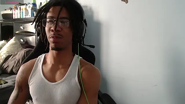 Mrlight1k online show from February 1, 2026, 3:10 pm