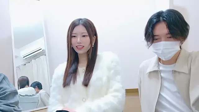 Snapshot of Reto-sama chatting on October 25, 2025, 1:07 pm Reto-sama online show from October 25, 2025, 1:07 pm