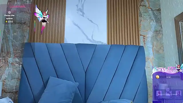 angel  red  online show from January 10, 2026, 7:43 am