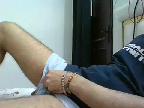 Snapshot of 7_INCH_MONSTER chatting on October 25, 2025, 9:50 am 7 INCH MONSTER online show from October 25, 2025, 9:50 am