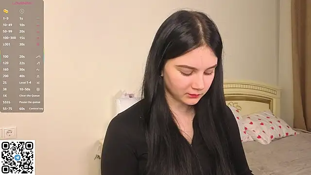 EnricaElis online show from February 8, 2026, 8:12 pm