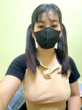 Snapshot of Windy222 chatting on September 18, 2025, 11:23 am Windy222 online show from September 18, 2025, 11:23 am