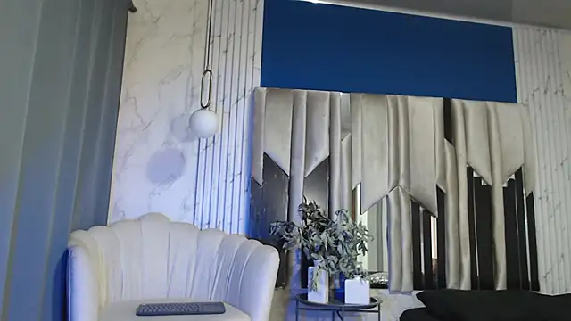 Morganandmegan online show from September 23, 2025, 11:35 am