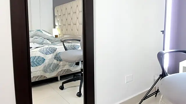 Snapshot of LexxyBunny_ chatting on September 14, 2025, 11:37 pm LexxyBunny  online show from September 14, 2025, 11:37 pm