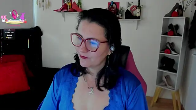 D Martii online show from September 21, 2025, 11:34 am