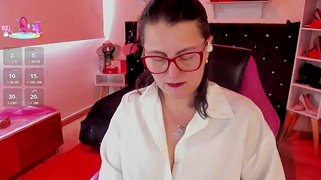 D Martii online show from September 26, 2025, 1:59 pm