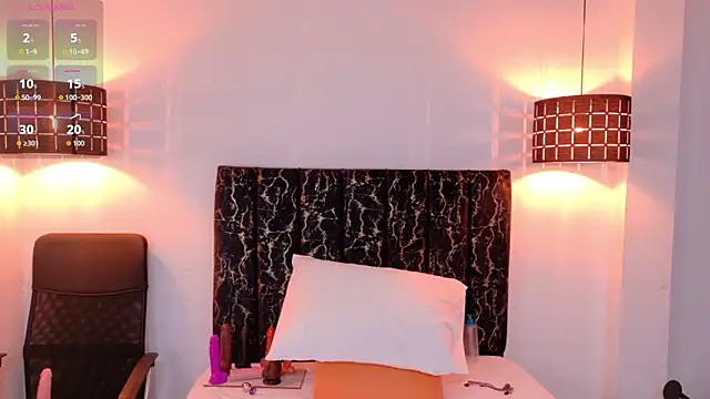 Snapshot of evvaa_moon69 chatting on March 13, 2026, 12:34 pm evvaa moon69 online show from March 13, 2026, 12:34 pm