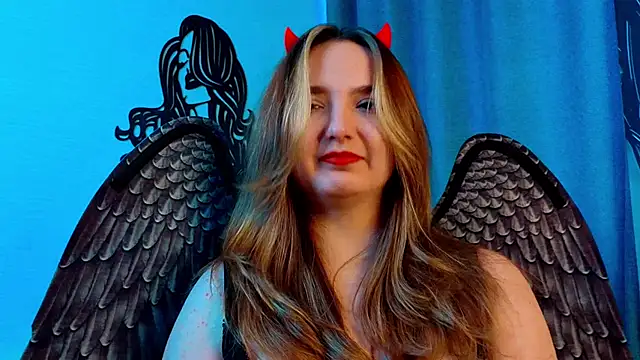 LucilleMcBride online show from October 31, 2025, 9:10 am