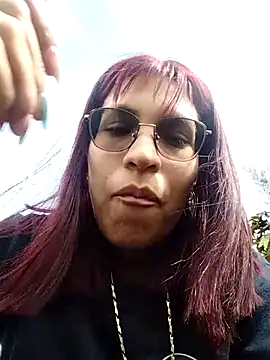 Snapshot of Katyuskka_love chatting on October 30, 2025, 7:25 pm Katyuskka love online show from October 30, 2025, 7:25 pm