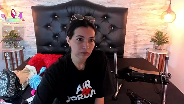 celeste thompsoon online show from September 10, 2025, 6:52 pm