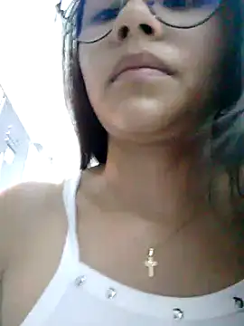 Snapshot of SofieLove_01 chatting on January 11, 2026, 8:08 am SofieLove 01 online show from January 11, 2026, 8:08 am