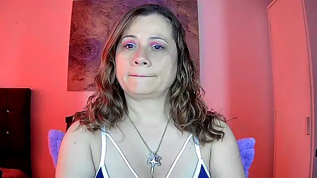 milagros latina75 online show from October 18, 2025, 1:56 pm