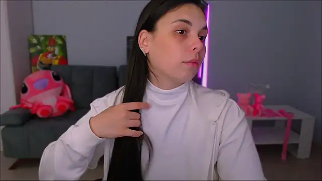 Snapshot of queenofthesense_ chatting on October 19, 2025, 10:49 am queenofthesense  online show from October 19, 2025, 10:49 am