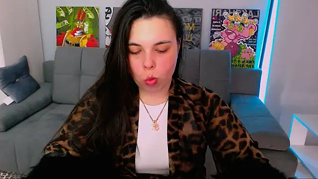 queenofthesense  online show from March 13, 2026, 10:55 am