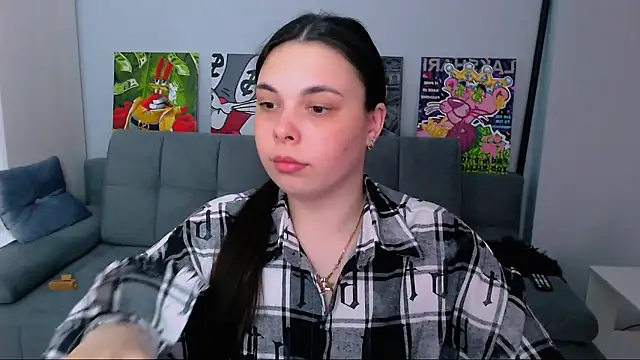 queenofthesense  online show from March 28, 2026, 10:59 am