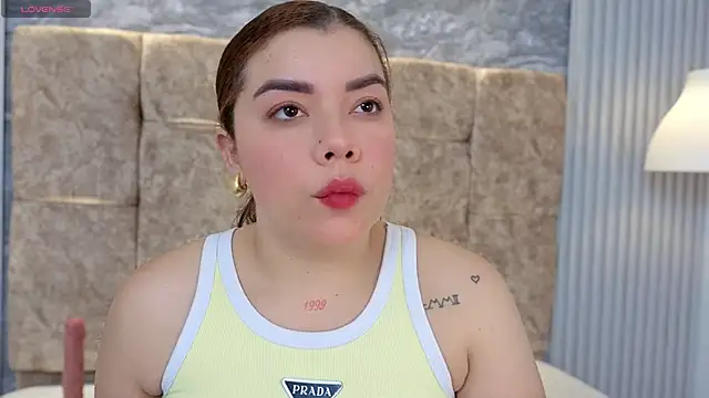 leilapons online show from February 21, 2026, 4:41 pm