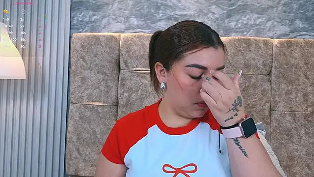 leilapons online show from March 25, 2026, 5:41 pm