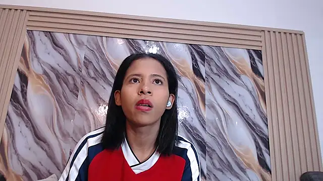 Samantha Fox69  online show from February 28, 2026, 11:28 pm